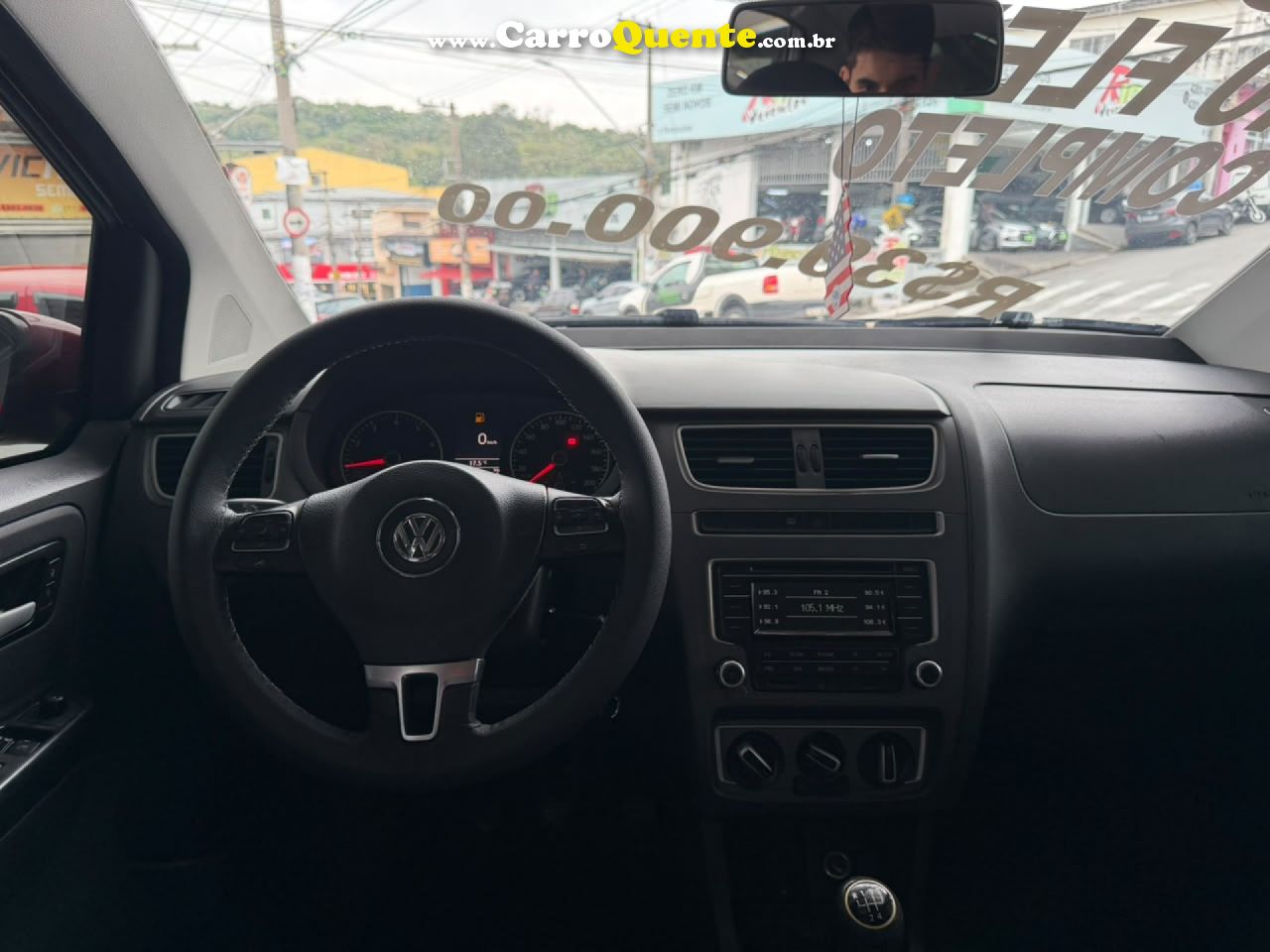 VOLKSWAGEN   FOX 1.0 MI TOTAL FLEX 8V 5P   VERMELHO 2014 1.0 FLEX - Loja