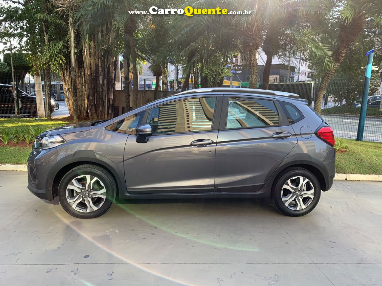 HONDA   WR-V EXL 1.5 FLEXONE 16V 5P AUT.   CINZA 2018 1.5 FLEX - Loja