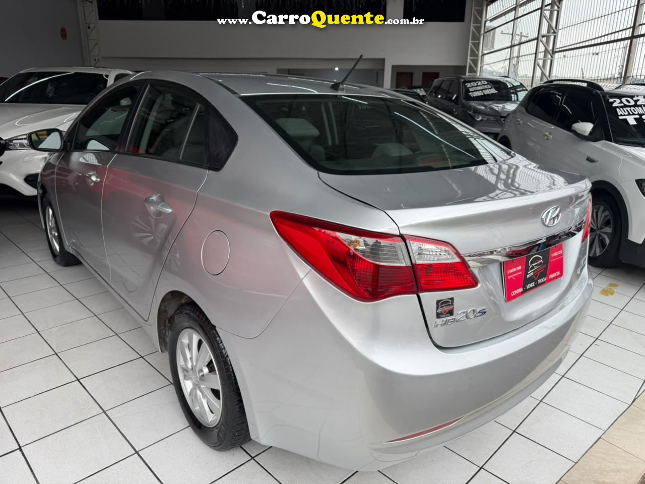 HYUNDAI   HB20S C.STYLEC.PLUS1.6 FLEX 16V AUT. 4P   PRATA 2015 1.6 FLEX - Loja
