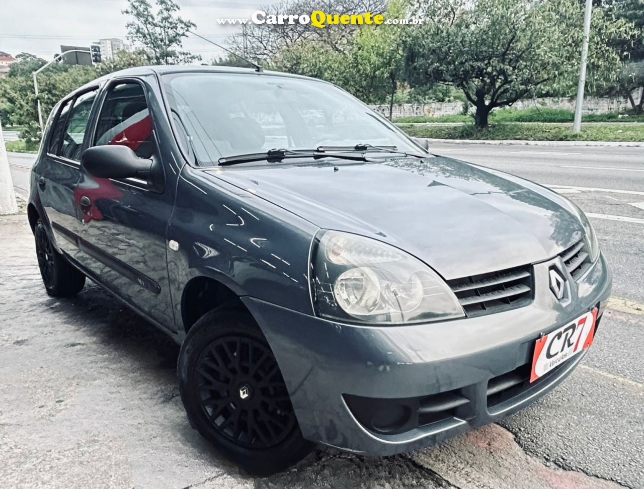 RENAULT   CLIO CAM1016VH   CINZA 2011 1.0 FLEX - Loja