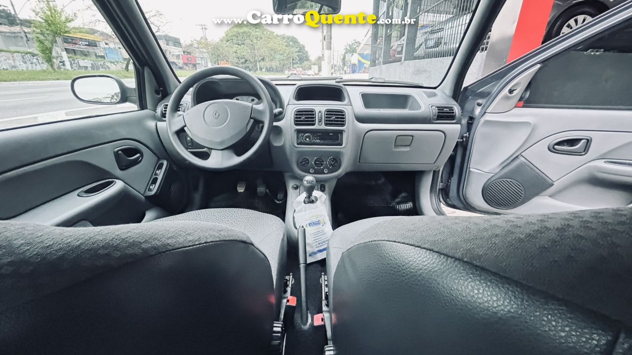 RENAULT   CLIO CAM1016VH   CINZA 2011 1.0 FLEX - Loja
