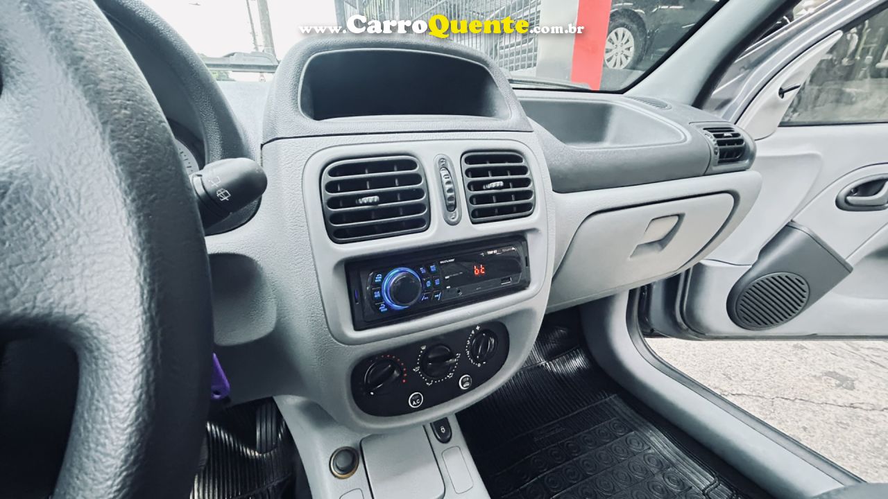 RENAULT   CLIO CAM1016VH   CINZA 2011 1.0 FLEX - Loja