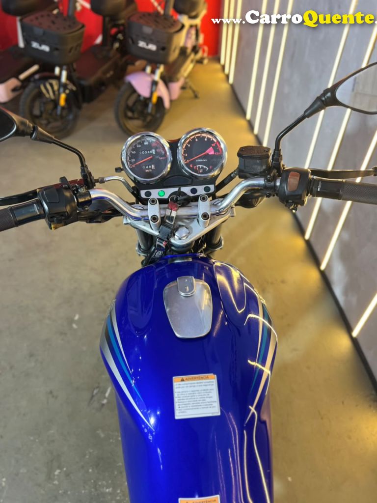 SUZUKI   125 YES   AZUL 2010 125 GASOLINA - Loja