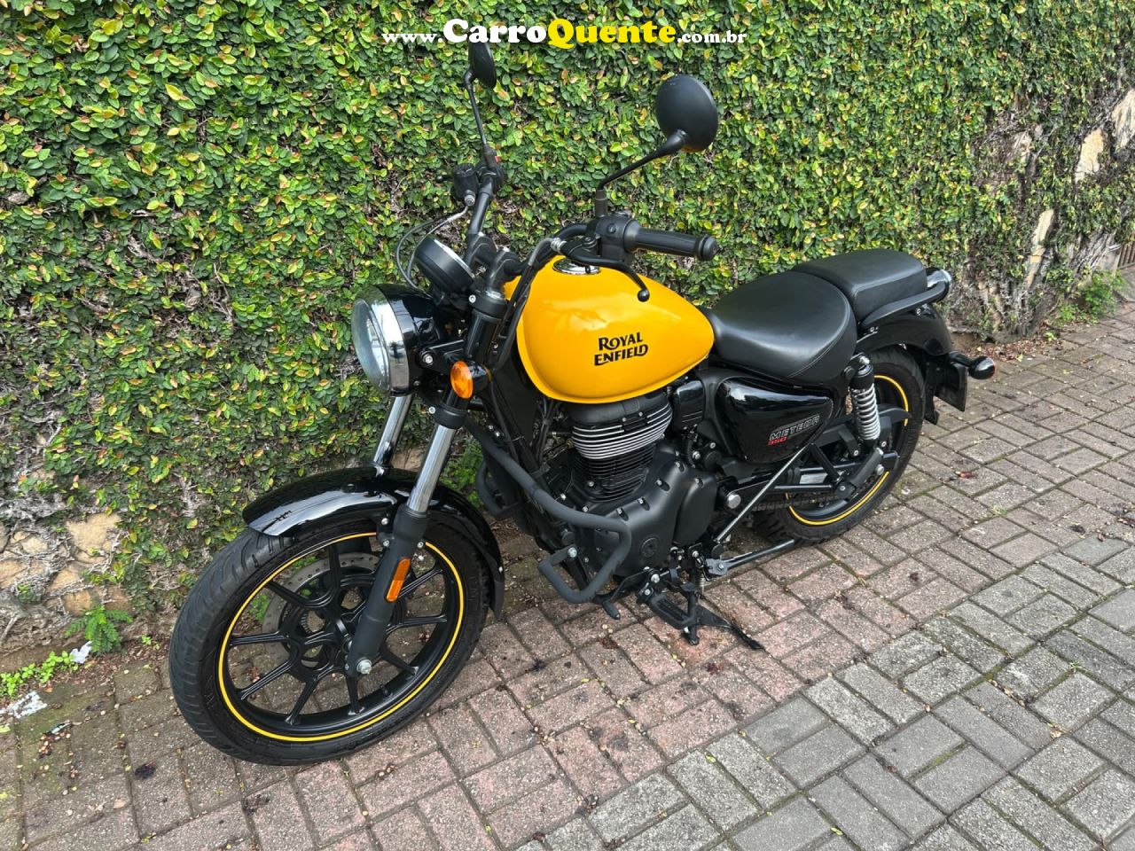 ROYAL ENFIELD   METEOR FIREBALL 350CC ABS   AMARELO 2024 350 GASOLINA - Loja