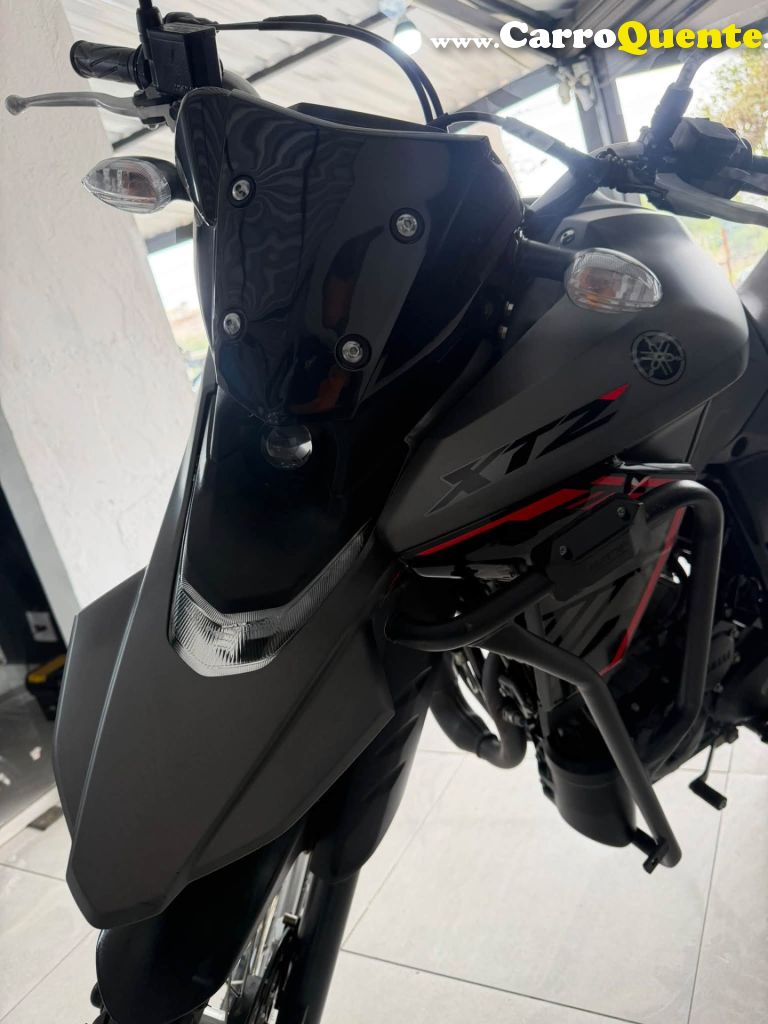 YAMAHA    XTZ 250 LANDER   CINZA 2025 250 GASOLINA - Loja