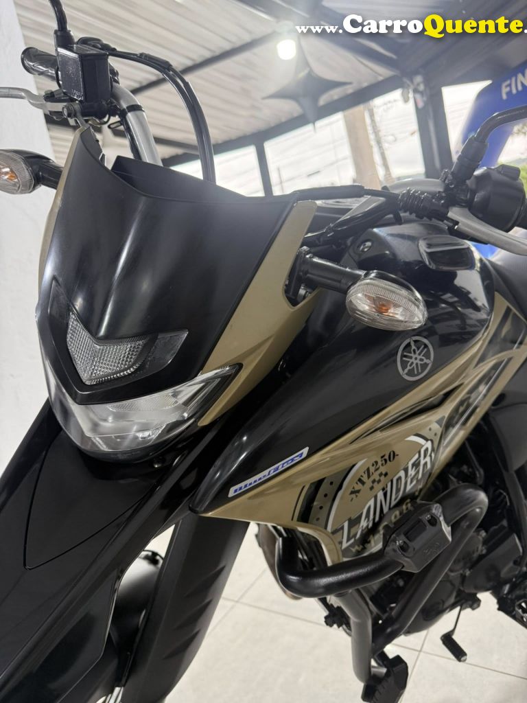 YAMAHA    XTZ 250 LANDER   BEGE 2022 250 FLEX - Loja