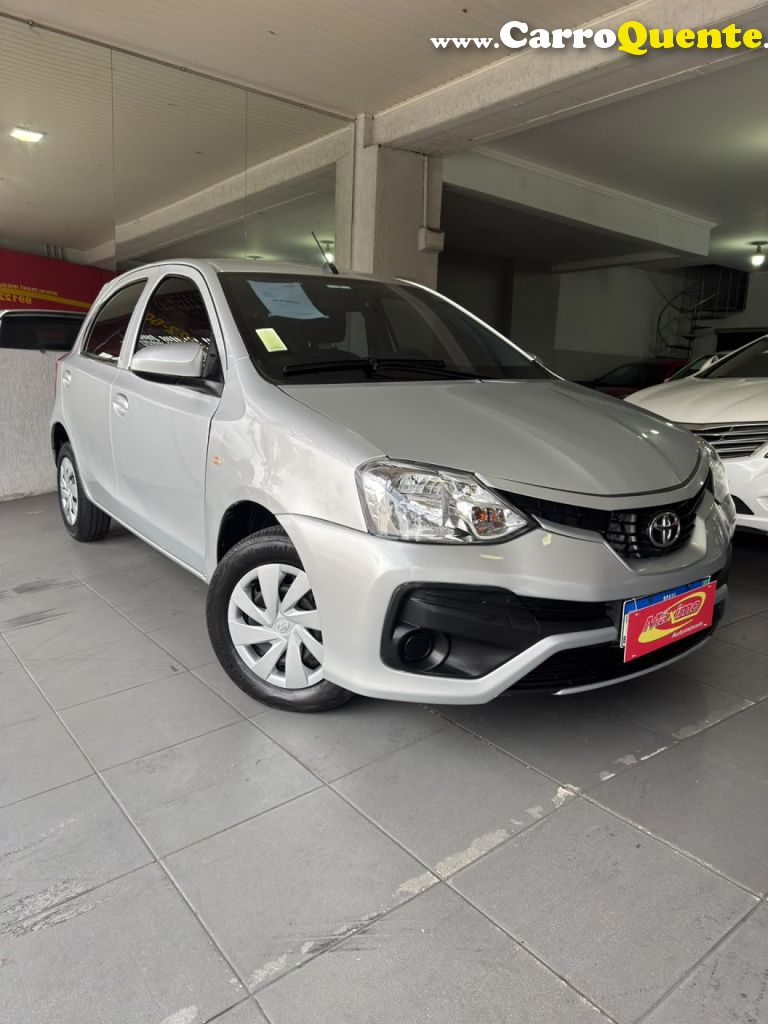 TOYOTA   ETIOS X 1.3 FLEX 16V 5P MEC.   PRATA 2018 1.3 FLEX - Loja