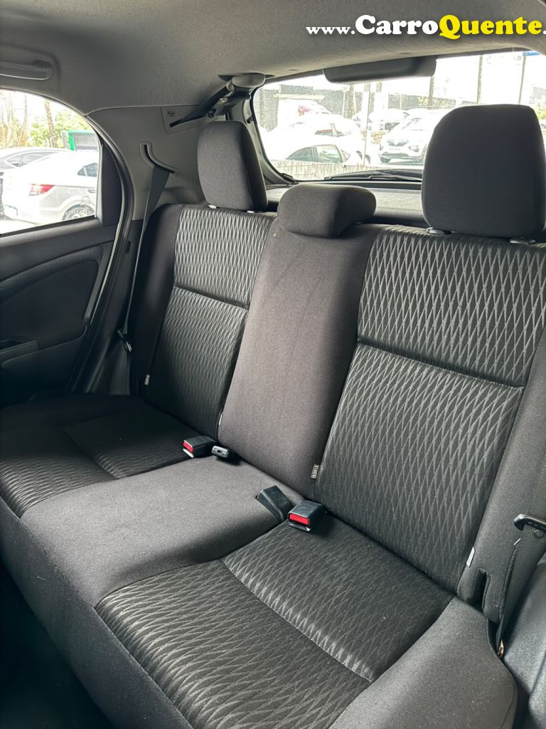 TOYOTA   ETIOS X 1.3 FLEX 16V 5P MEC.   PRATA 2018 1.3 FLEX - Loja