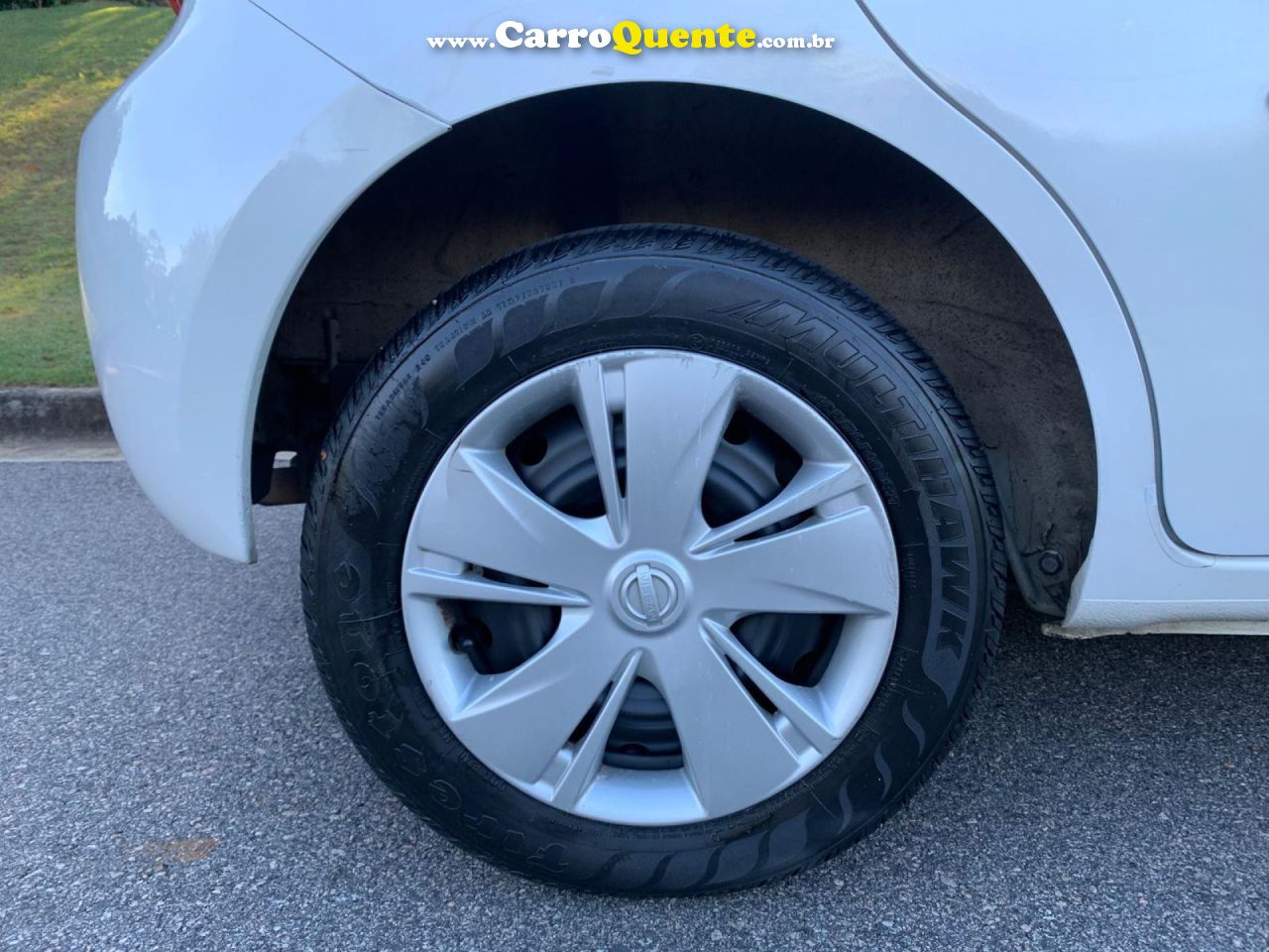 NISSAN   MARCH SV 1.0 12V FLEX 5P   BRANCO 2015 1.0 FLEX - Loja