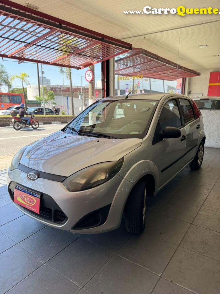 FORD   FIESTA 1.0 8V FLEXCLASS 1.0 8V FLEX 5P   PRATA 2012 1.0 FLEX - Loja