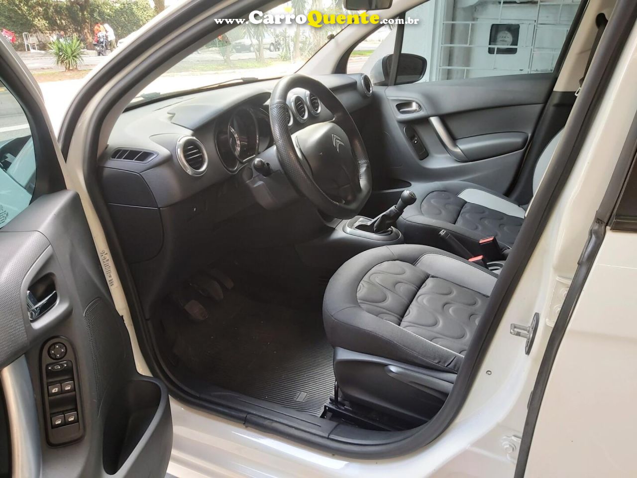 CITROËN   C3 TENDANCE 1.5 FLEX 8V 5P MEC.   BRANCO 2015 1.5 FLEX - Loja
