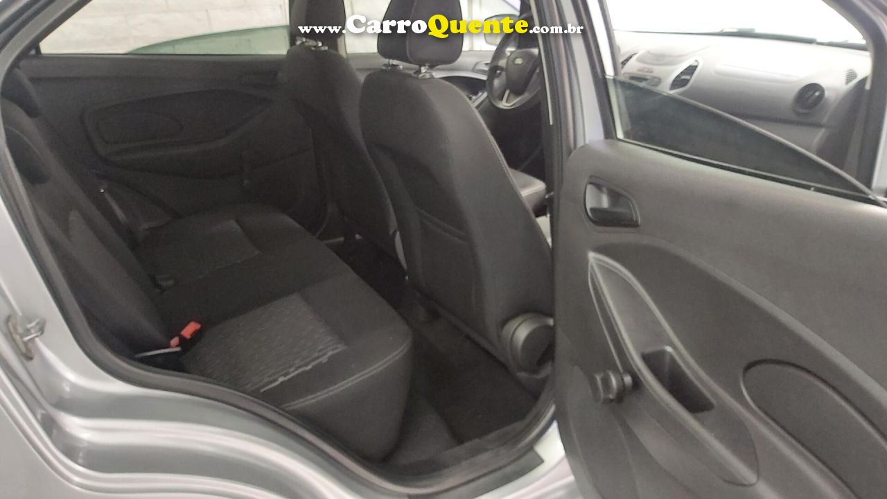 FORD   KA 1.0 SESE PLUS TIVCT FLEX 5P   PRATA 2015 1.0 FLEX - Loja