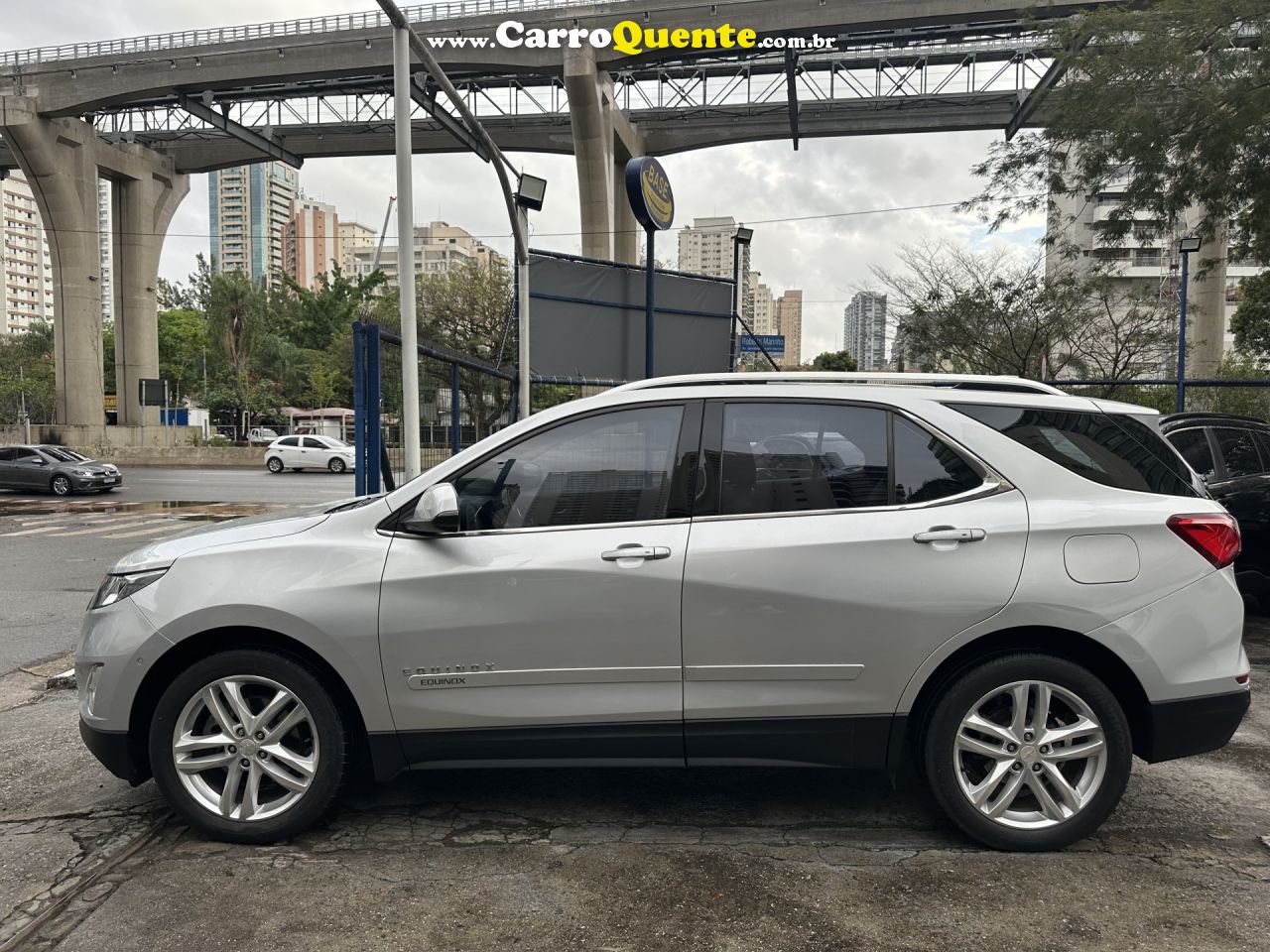 CHEVROLET   EQUINOX PREMIER 2.0 TURBO AWD 262CV AUT.   PRATA 2019 2.0 GASOLINA - Loja