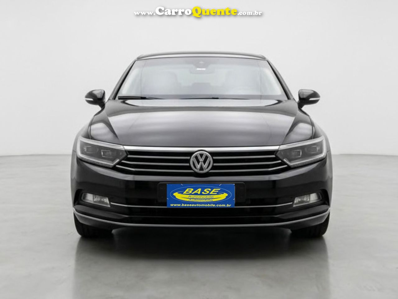 VOLKSWAGEN   PASSAT HIGHLINE 2.0 TSI 220CV TIP.   PRETO 2016 2.0 GASOLINA - Loja