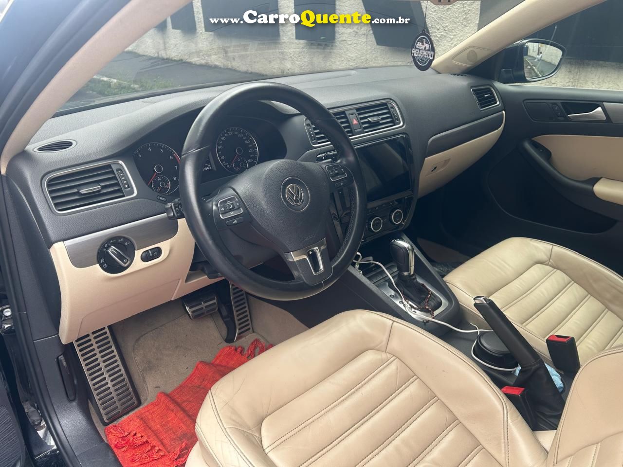 VOLKSWAGEN   JETTA HIGHLINE 2.0 TSI 16V 4P TIPTRONIC   PRETO 2014 2.0 GASOLINA - Loja