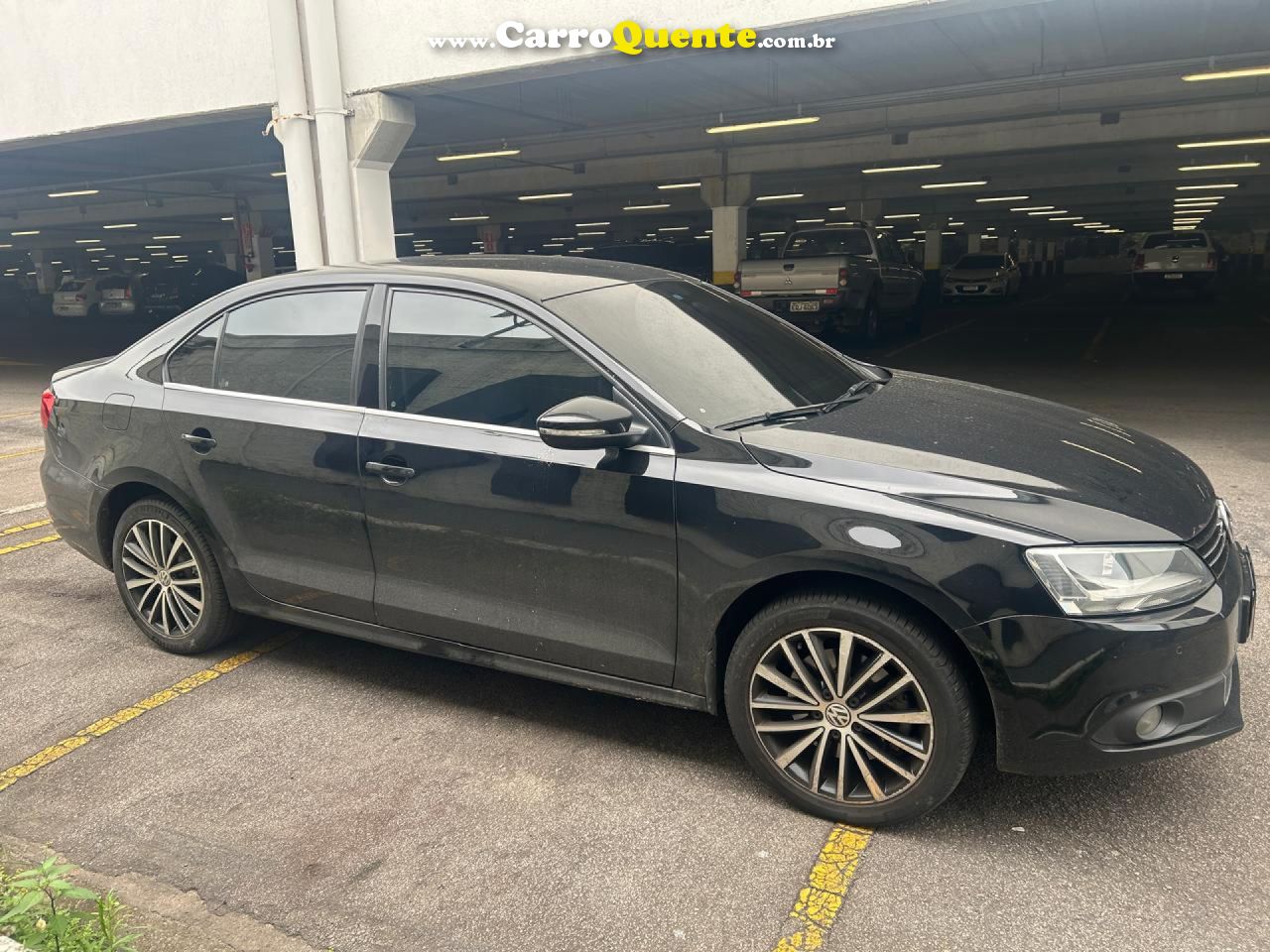 VOLKSWAGEN   JETTA HIGHLINE 2.0 TSI 16V 4P TIPTRONIC   PRETO 2014 2.0 GASOLINA - Loja
