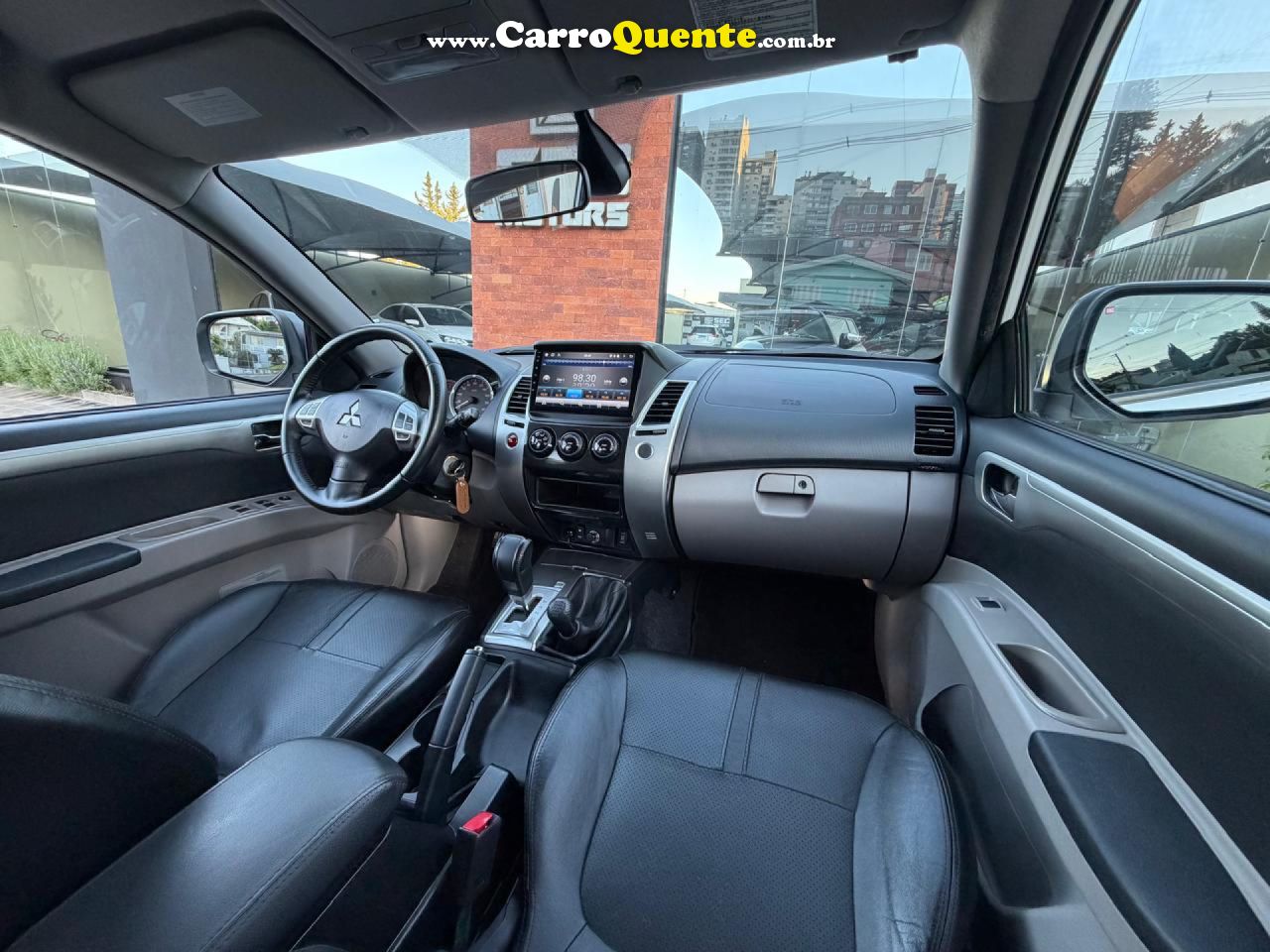 MITSUBISHI   PAJERO HPE 3.5 4X4 FLEX 5P AUT.   BRANCO 2017 3.5 FLEX - Loja
