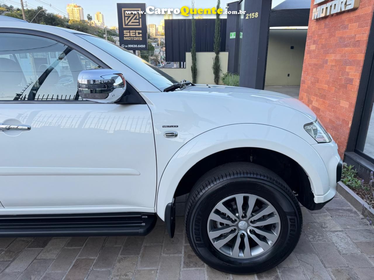 MITSUBISHI   PAJERO HPE 3.5 4X4 FLEX 5P AUT.   BRANCO 2017 3.5 FLEX - Loja