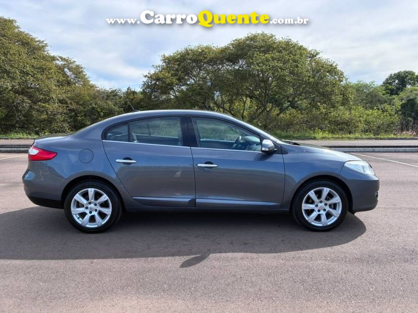 Renault FLUENCE 2.0 PRIVILÉGE 16V FLEX 4P AUTOMÁTICO - Loja