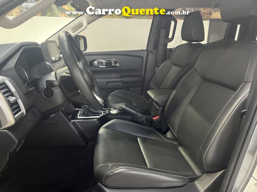 Mitsubishi TRITON 2.4 BITURBO DIESEL CD HPE-S 4X4 AUTOMÁTICO - Loja