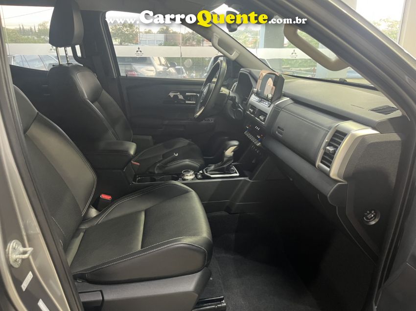 Mitsubishi TRITON 2.4 BITURBO DIESEL CD HPE-S 4X4 AUTOMÁTICO - Loja