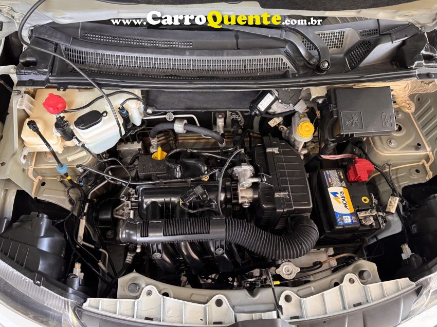 Renault KWID 1.0 12V SCE FLEX OUTSIDER MANUAL - Loja