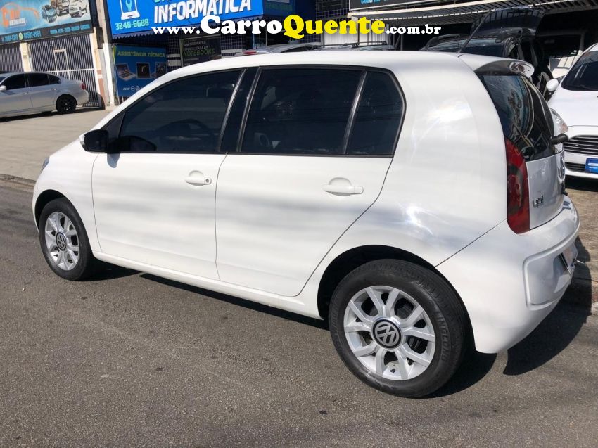 Volkswagen UP 1.0 MPI HIGH UP 12V FLEX 4P AUTOMATIZADO - Loja