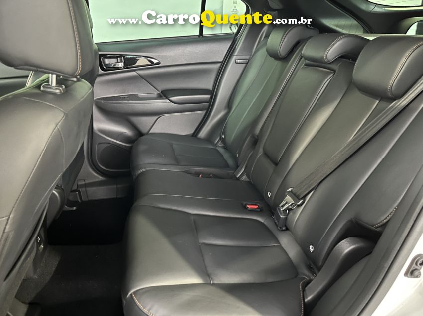 Mitsubishi ECLIPSE CROSS 1.5 MIVEC TURBO GASOLINA HPE-S CVT - Loja