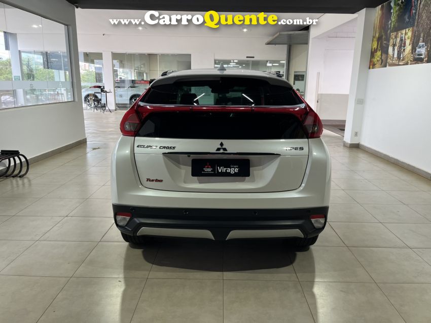 Mitsubishi ECLIPSE CROSS 1.5 MIVEC TURBO GASOLINA HPE-S CVT - Loja
