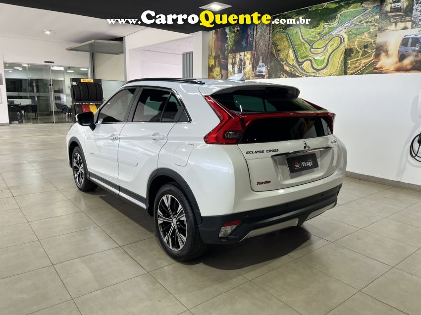 Mitsubishi ECLIPSE CROSS 1.5 MIVEC TURBO GASOLINA HPE-S CVT - Loja