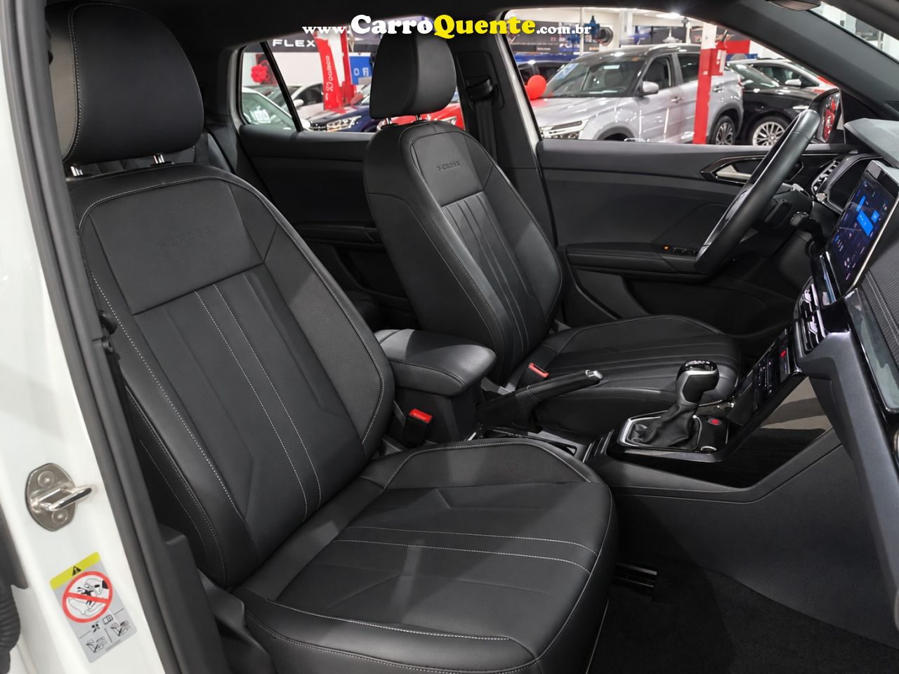 VOLKSWAGEN TCROSS 2025 - Loja