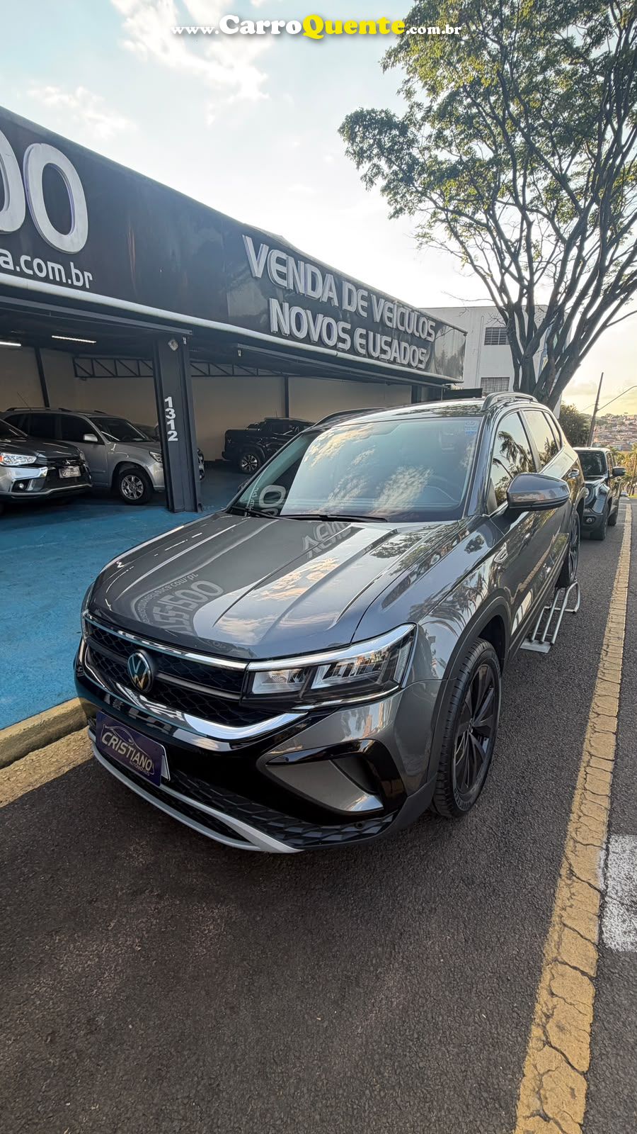 VOLKSWAGEN TAOS 250 TSI COMFORTLINE 2024 - Loja