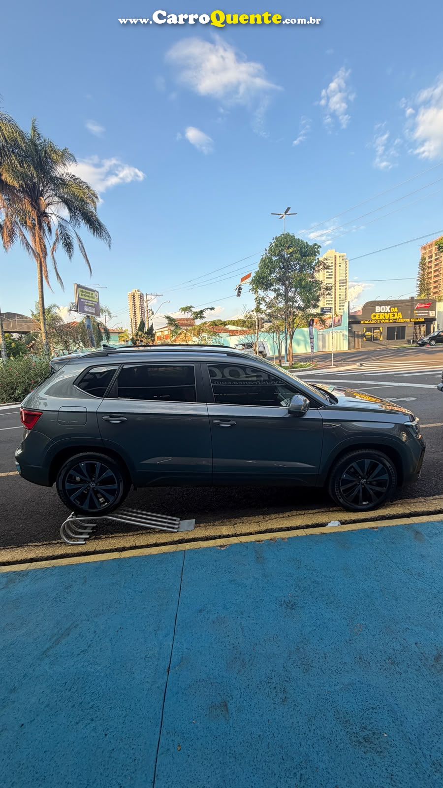 VOLKSWAGEN TAOS 250 TSI COMFORTLINE 2024 - Loja
