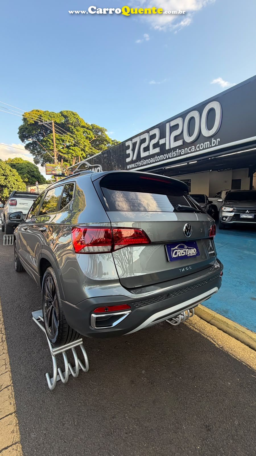 VOLKSWAGEN TAOS 250 TSI COMFORTLINE 2024 - Loja
