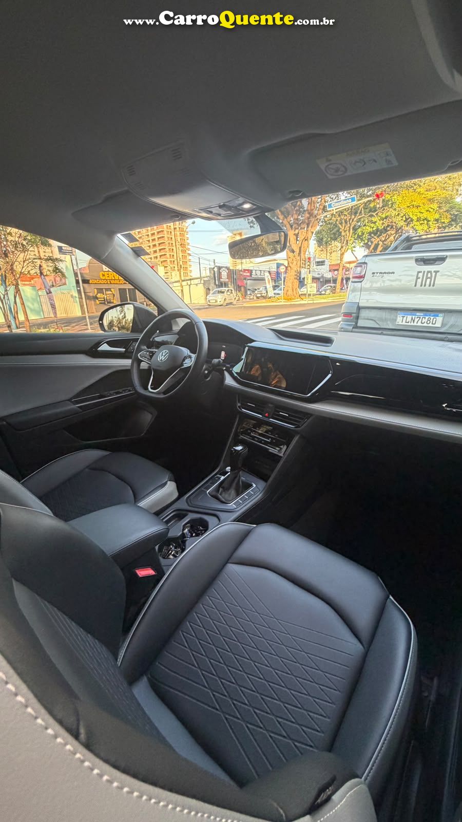 VOLKSWAGEN TAOS 250 TSI COMFORTLINE 2024 - Loja