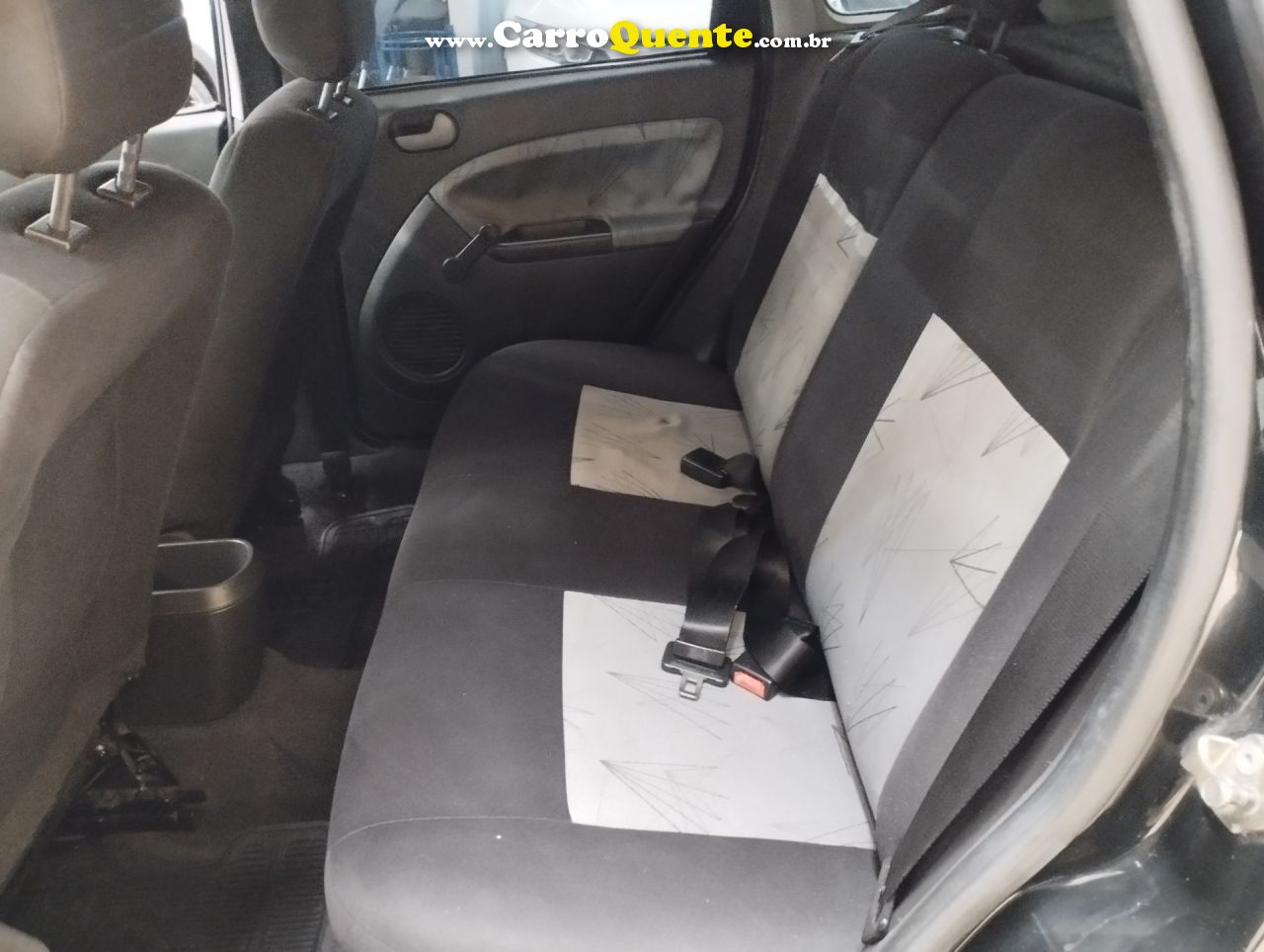 FORD FIESTA 1.0 MPI CLASS HATCH 8V 2009 - Loja