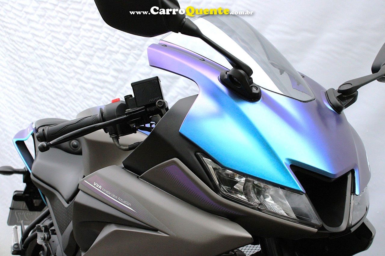 YAMAHA YZF R15 2025 - Loja
