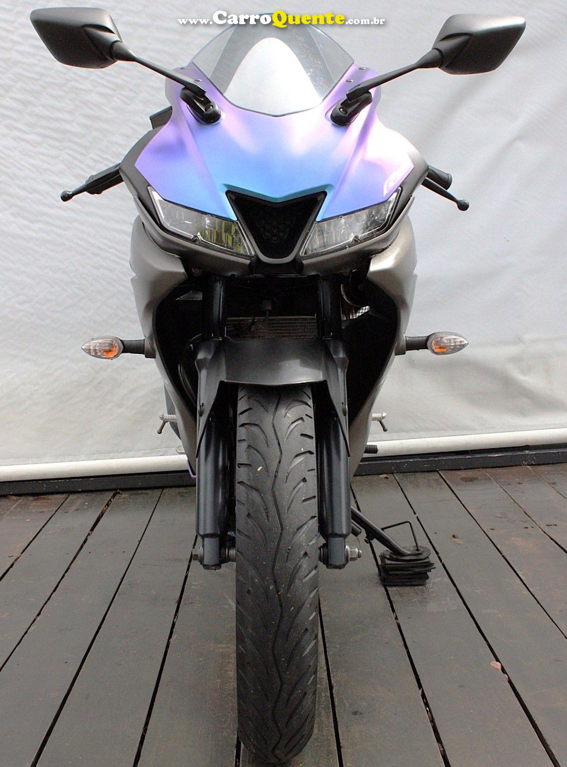 YAMAHA YZF R15 2025 - Loja