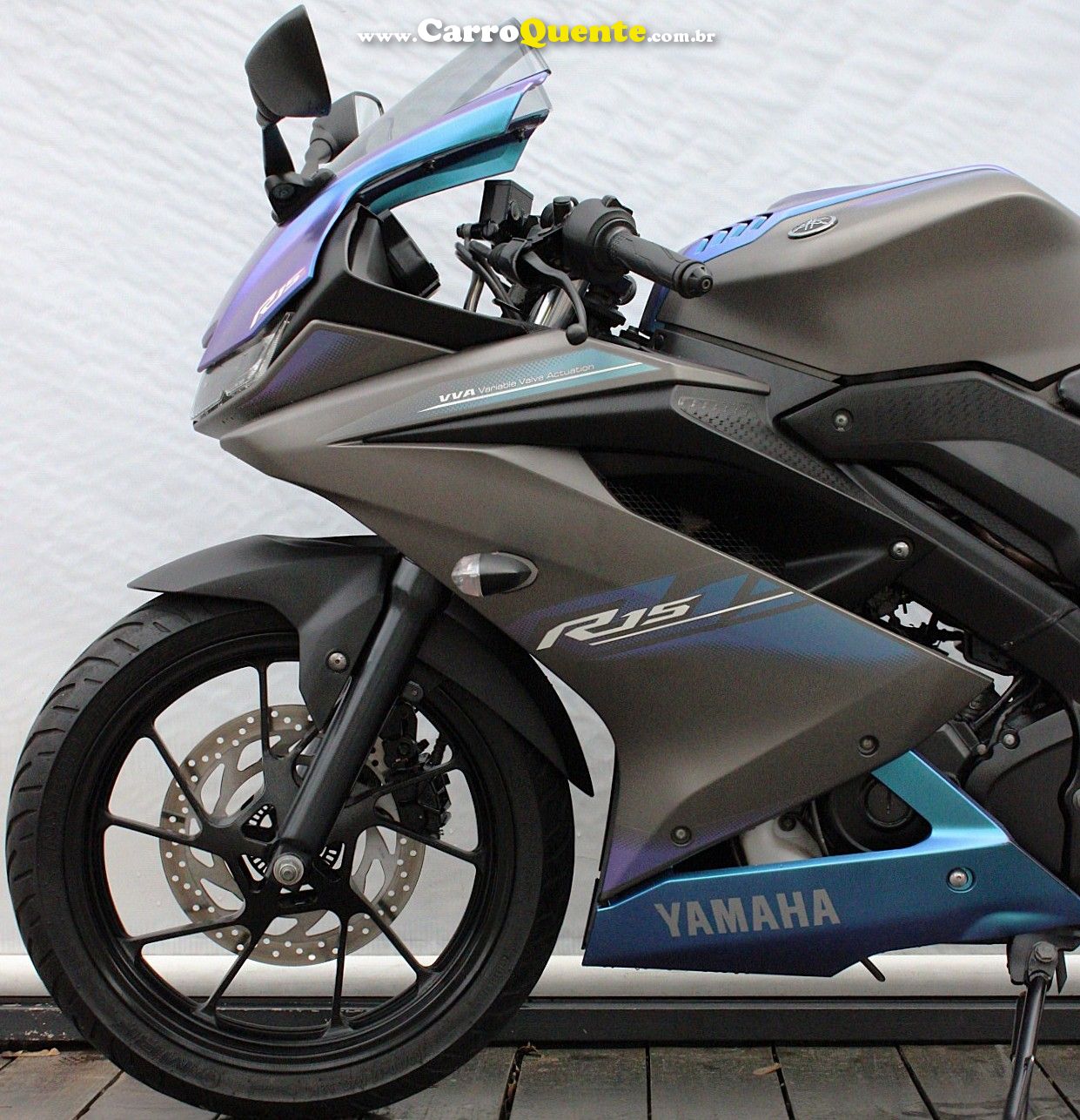 YAMAHA YZF R15 2025 - Loja