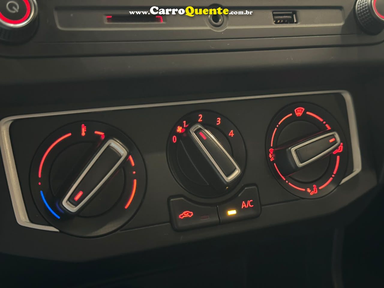 VOLKSWAGEN SAVEIRO 1.6 MSI TRENDLINE CS 16V 2024 - Loja