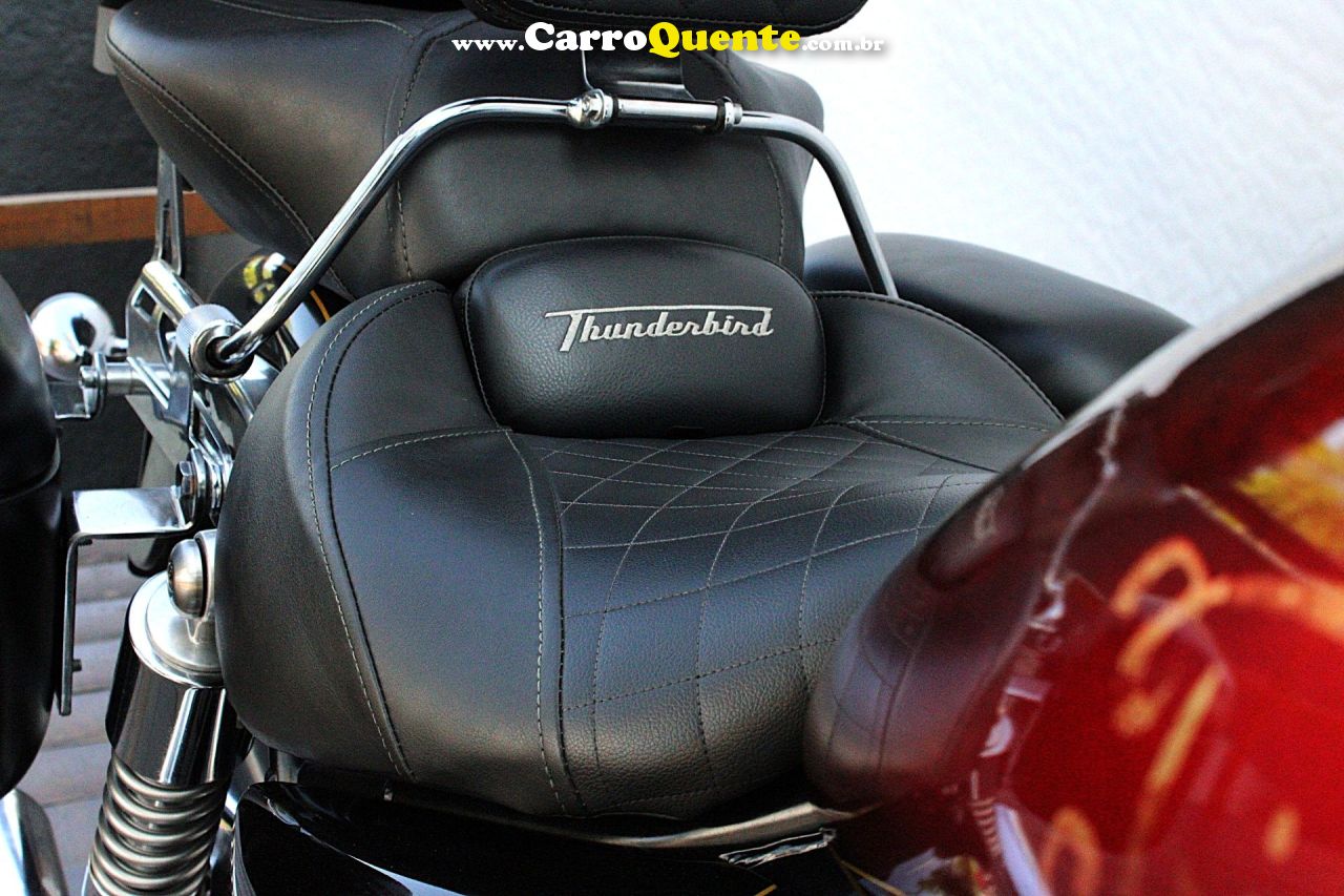 TRIUMPH THUNDERBIRD COMMANDER ABS 2016 - Loja