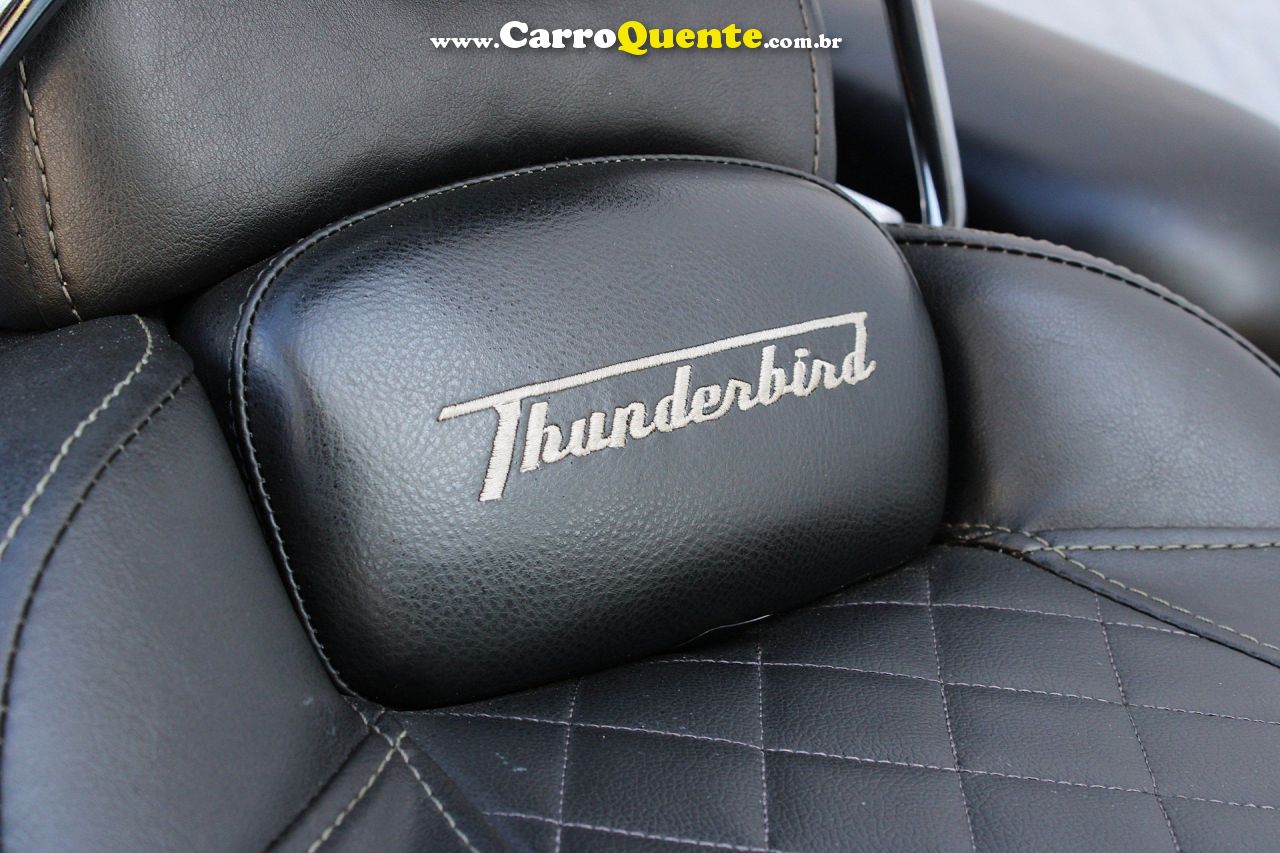 TRIUMPH THUNDERBIRD COMMANDER ABS 2016 - Loja