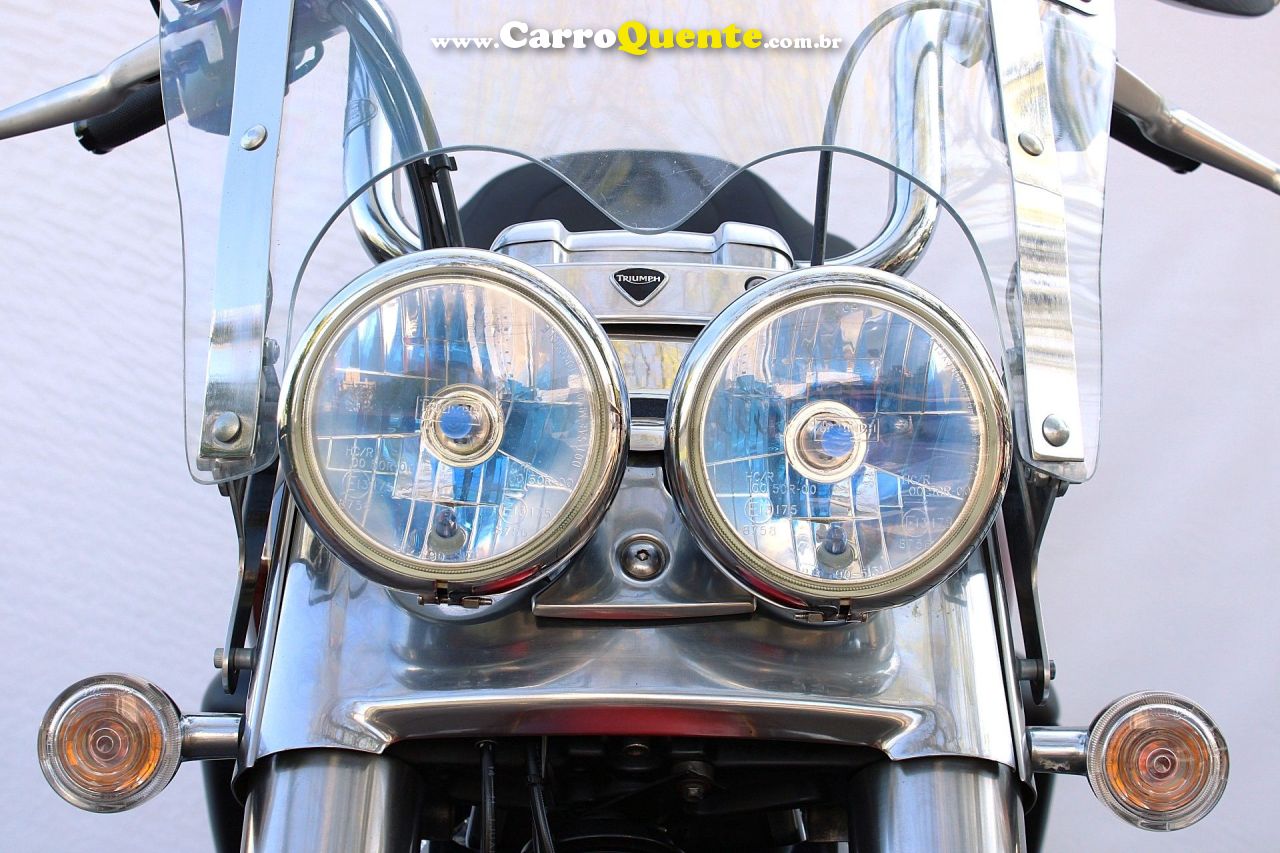 TRIUMPH THUNDERBIRD COMMANDER ABS 2016 - Loja