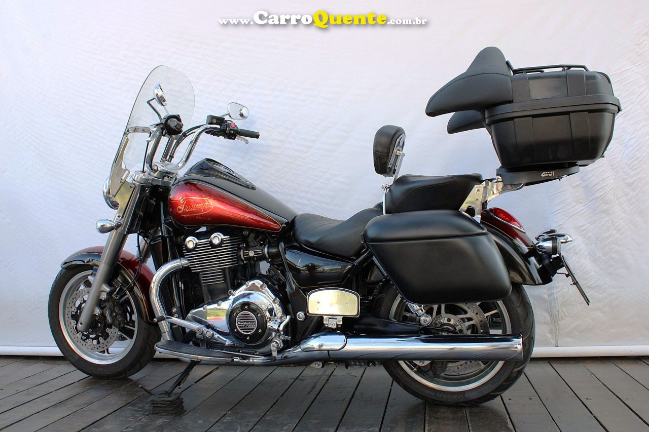 TRIUMPH THUNDERBIRD COMMANDER ABS 2016 - Loja