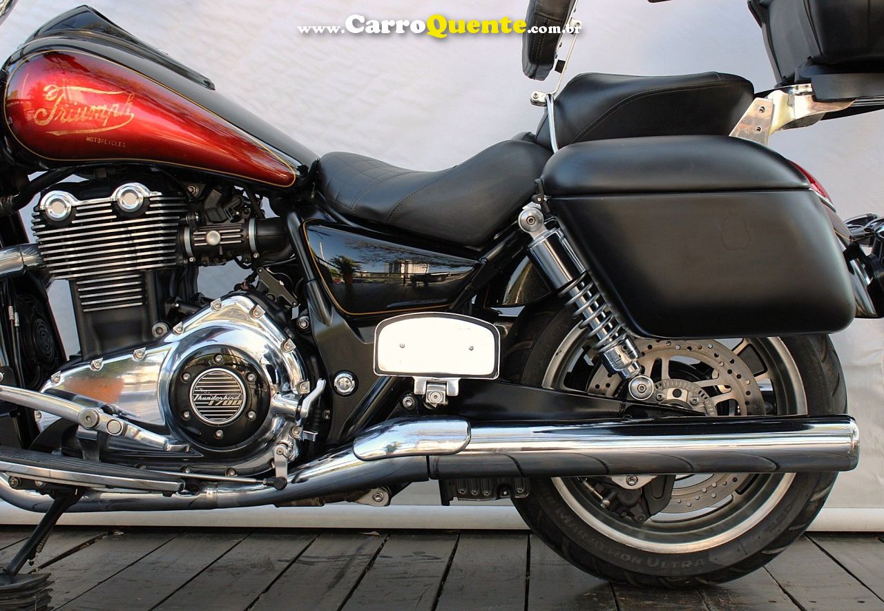 TRIUMPH THUNDERBIRD COMMANDER ABS 2016 - Loja