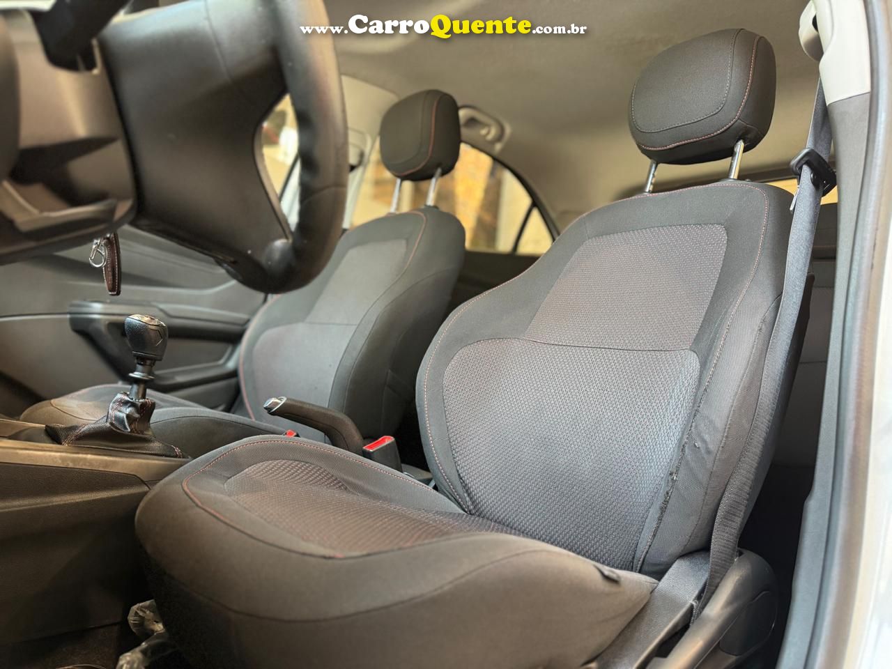 CHEVROLET ONIX 1.4 MPFI LT 8V 2015 - Loja