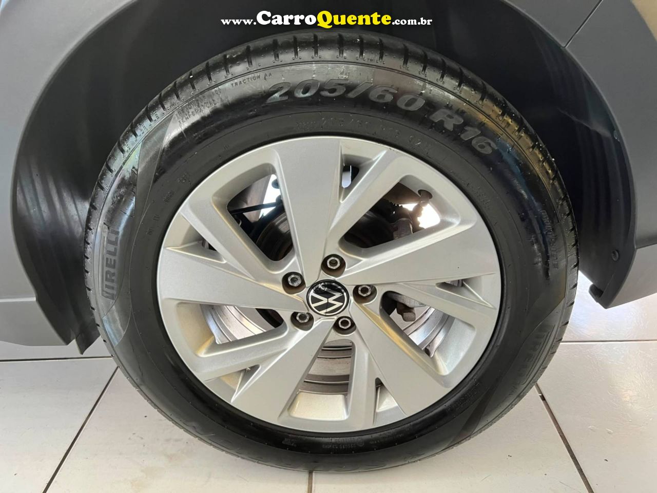 VOLKSWAGEN NIVUS 1.0 200 TSI TOTAL COMFORTLINE 2023 - Loja