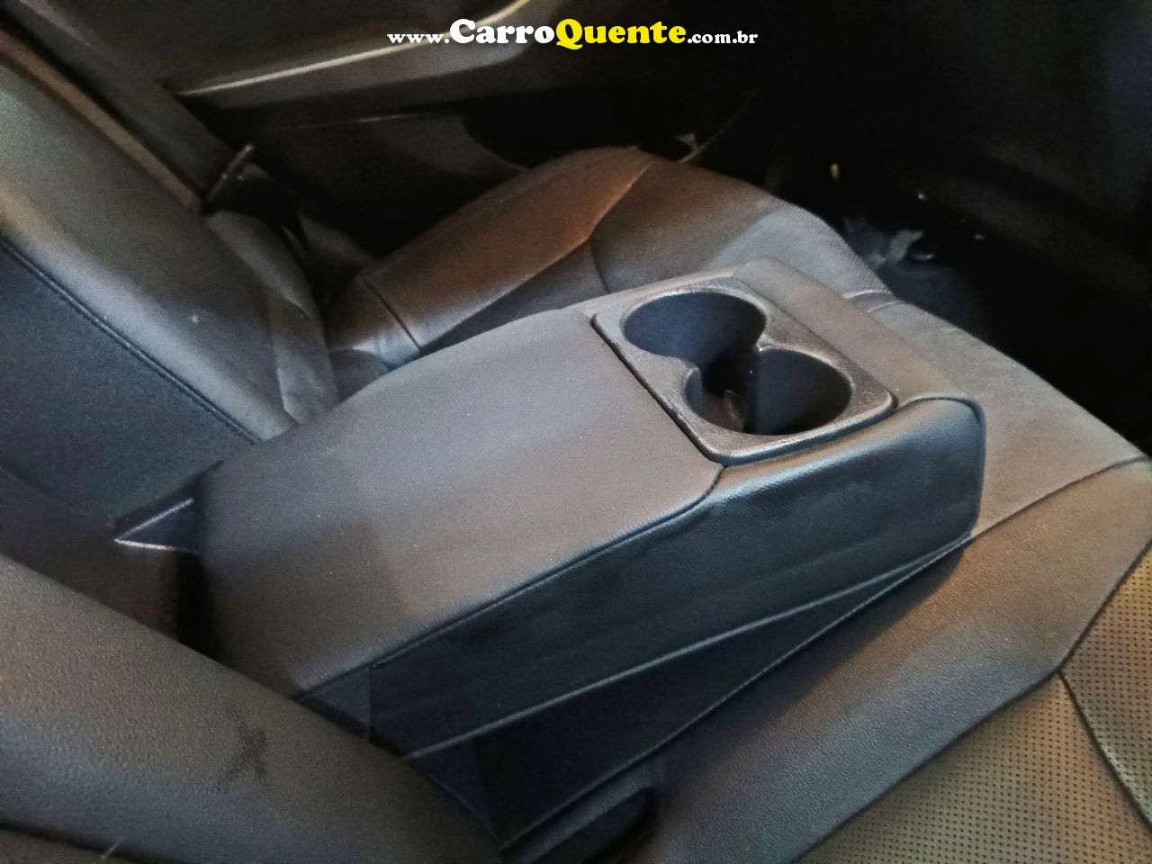 HYUNDAI ELANTRA 2.0 GLS 16V 2016 - Loja