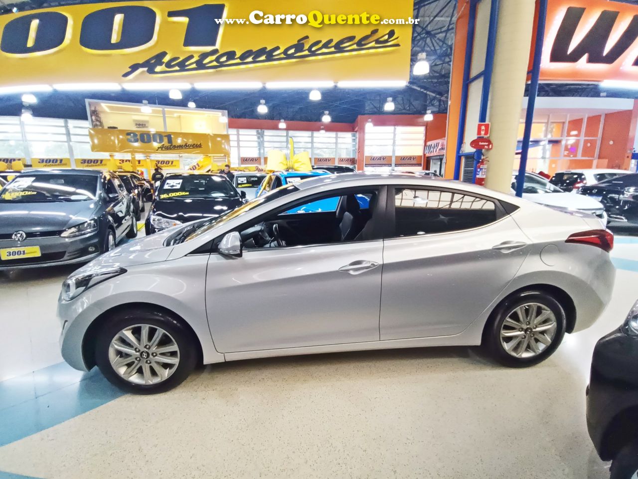 HYUNDAI ELANTRA 2.0 GLS 16V 2016 - Loja
