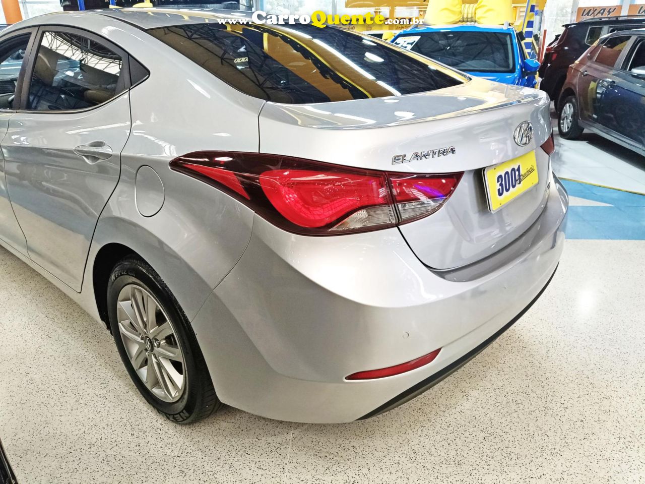 HYUNDAI ELANTRA 2.0 GLS 16V 2016 - Loja